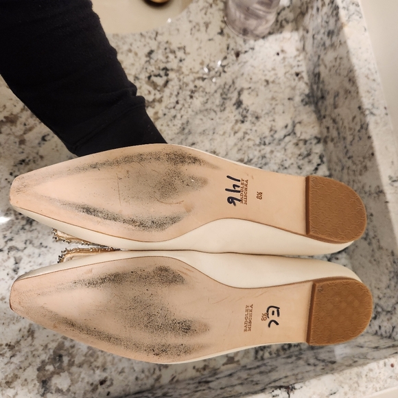 Badgley Mischka Womens Cream Satin Jeweled Wedding Party Flats Size 8.5m - Picture 6 of 12